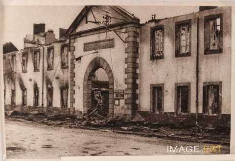 Hôpital Saint-Charles en ruines (Saint-Dié-des-Vosges)
